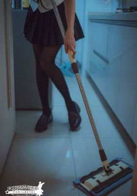 女刑警被两个黑人挺进在线观看