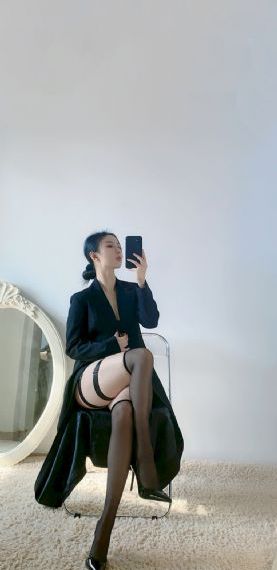 一代女皇艳史81分钟