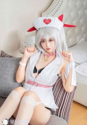 女仆在线观看