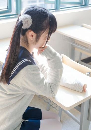 到了联谊会上发现一个女孩都没有