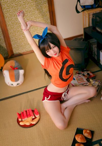 26岁女高中生