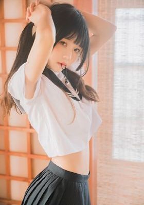 动漫美女操