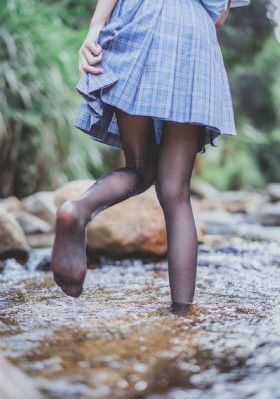 含着精子灌进去了h