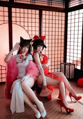 美女脱去内衣露出胸软件