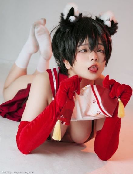 饥渴难耐的已婚女人hd